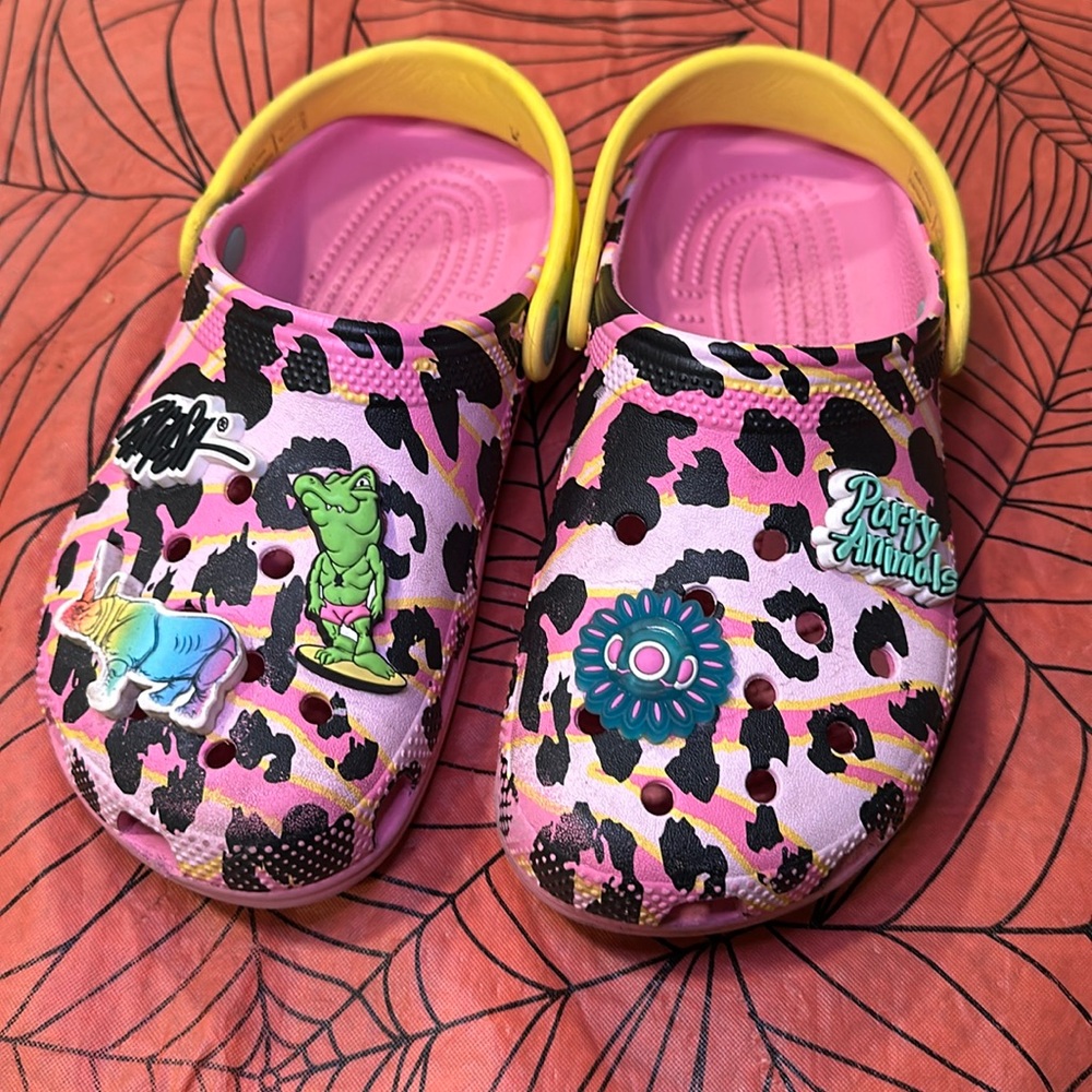 Crocs Pink Leopard Print Rubber Sandals Jibbits
